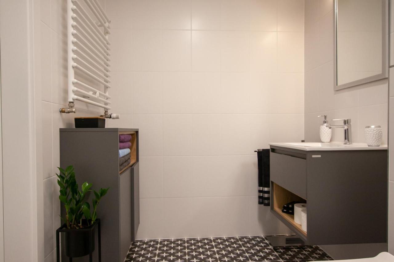 Apartment Lesny No 5 ,garaz W Cenie Kielce